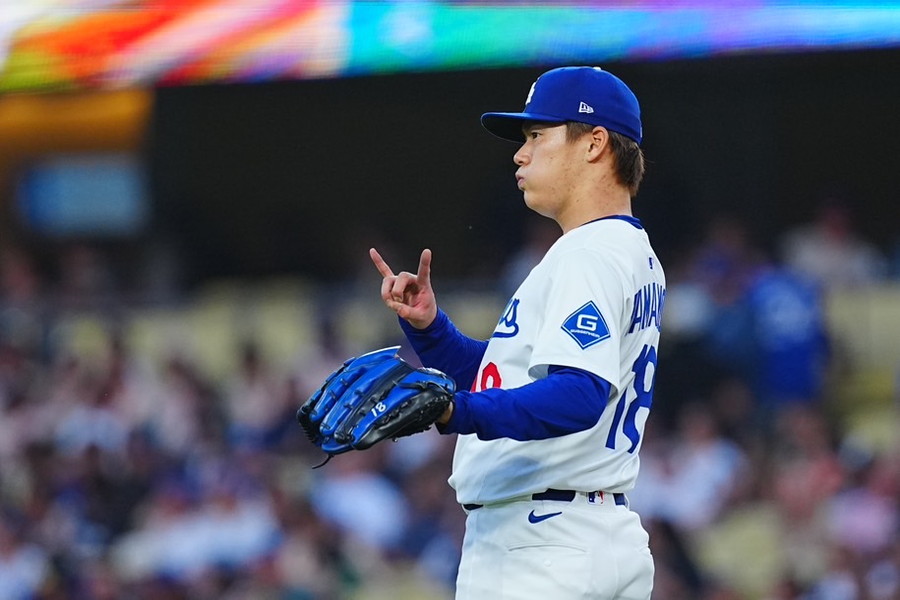 ダイヤモンドバックス戦に登板したドジャース・山本由伸【写真：荒川祐史】