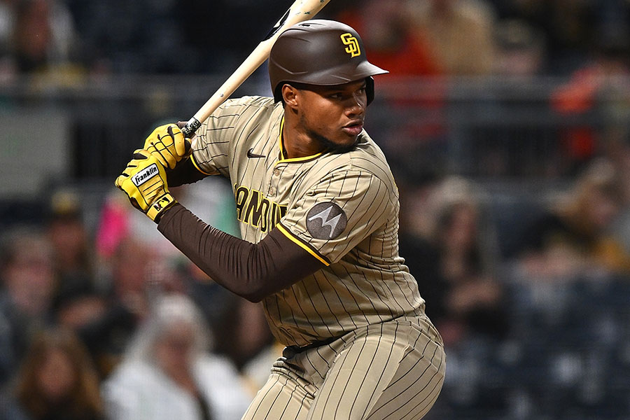 楽天入りが発表された元パドレスのオスカー・ゴンザレス【写真：Getty Images】