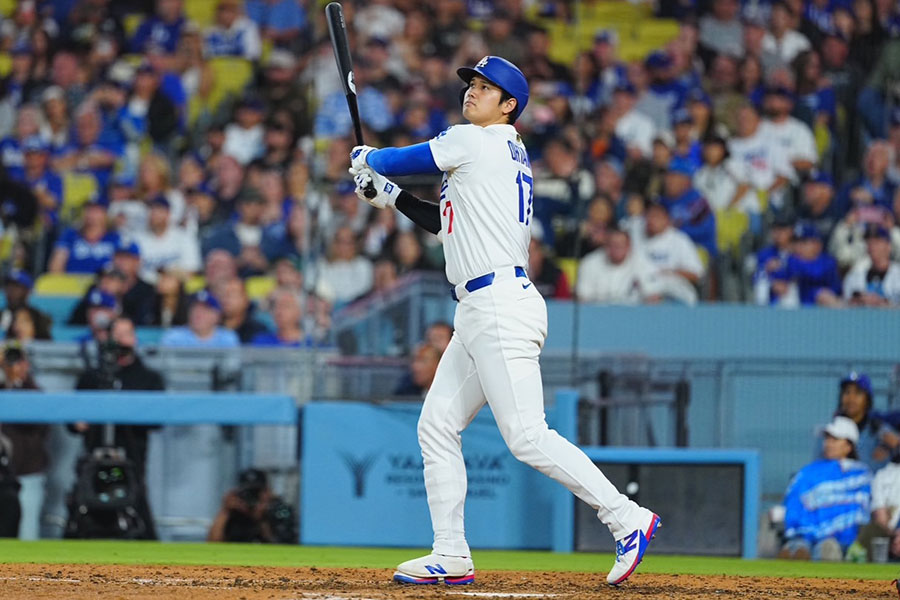 20日に17号ソロを放ったドジャース・大谷翔平【写真：荒川祐史】