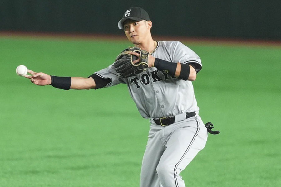 巨人・吉川尚輝【写真：小林靖】