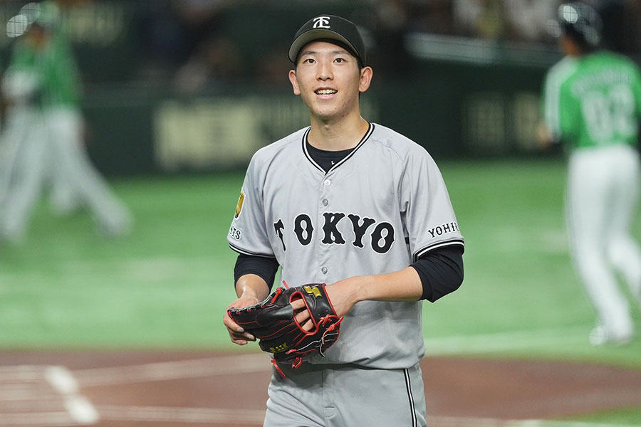 巨人・戸郷翔征【写真：小林靖】