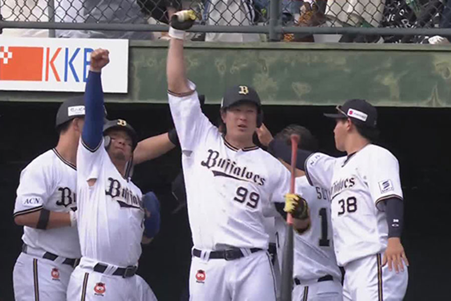 ソフトバンク戦で6打点を挙げたオリックス・杉本裕太郎【画像：パーソル パ・リーグTV】