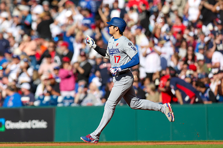 ガーディアンズ戦で本塁打を放ったドジャース・大谷翔平【写真：Getty Images】