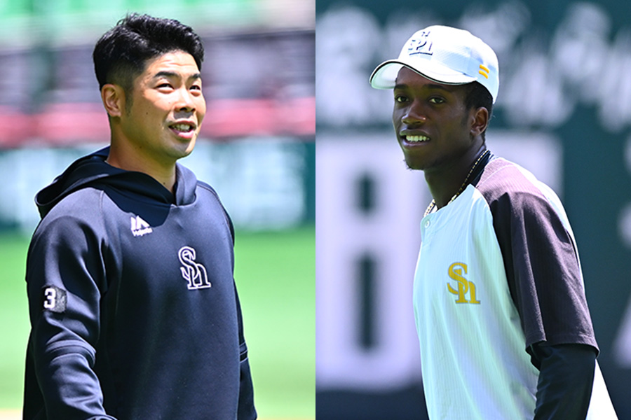 一軍に合流したソフトバンク・近藤健介（左）とイヒネ・イツア【写真：古川剛伊】