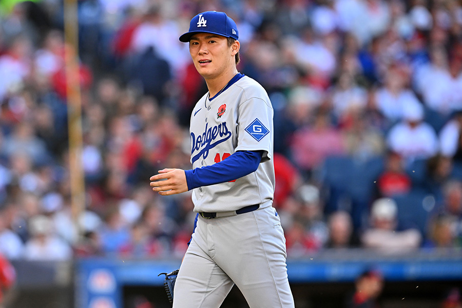 ガーディアンズ戦で先発したドジャース・山本由伸【写真：Getty Images】