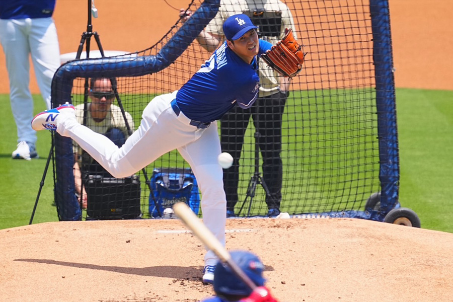 ライブBPで登板したドジャース・大谷翔平【写真：荒川祐史】