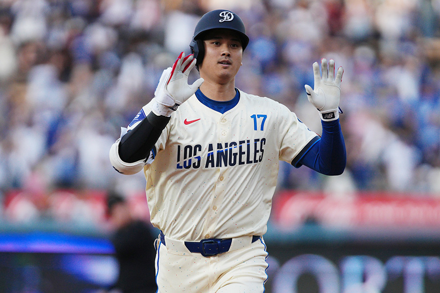 ジャイアンツ戦で本塁打を放ったドジャース・大谷翔平【写真：Getty Images】