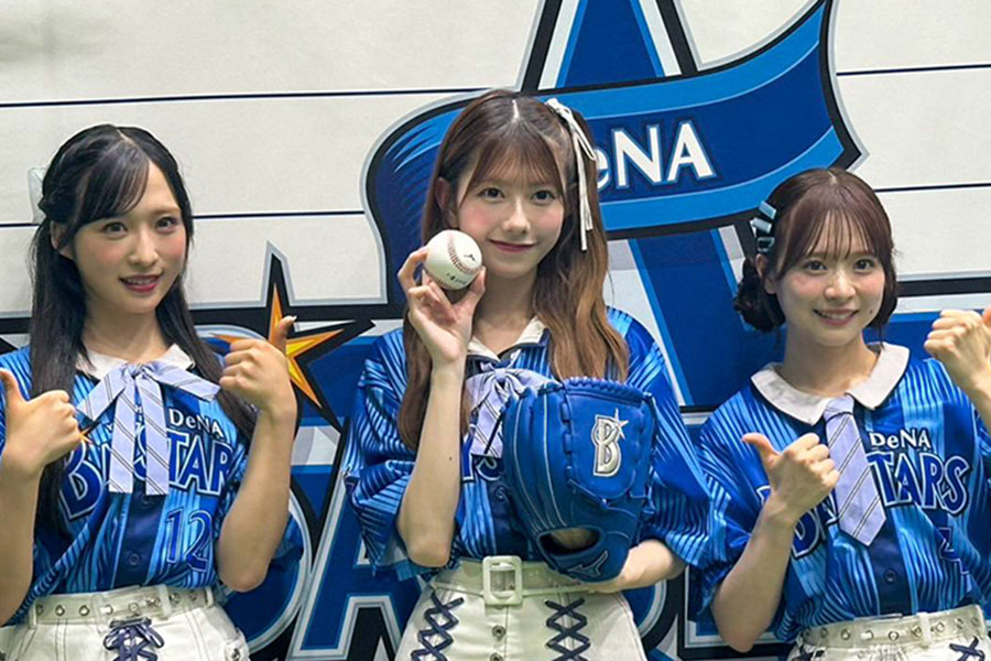 17日のイベントに登場したAKB48のメンバー【写真:宮脇広久】