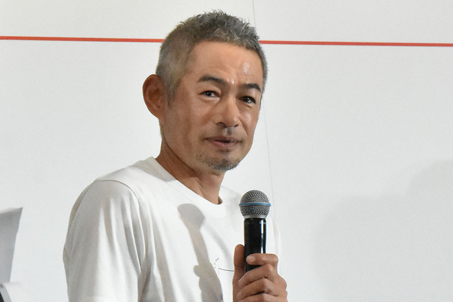 関西万博の会場に登場したイチロー氏【写真:真柴健】