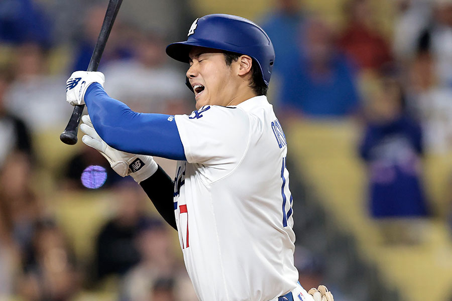 パドレス戦で死球を受けたドジャース・大谷翔平【写真：Getty Images】