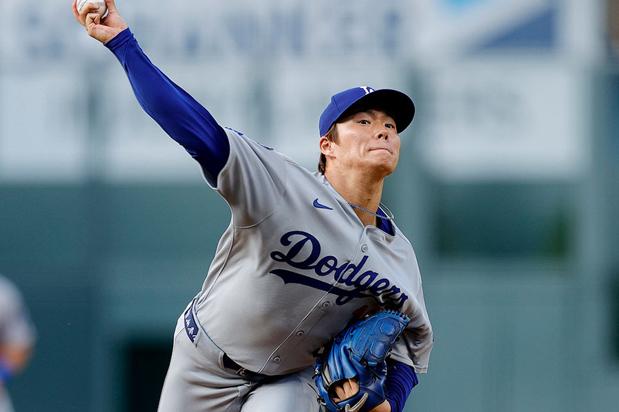 ロッキーズ戦に登板したドジャース・山本由伸【写真：Getty Images】