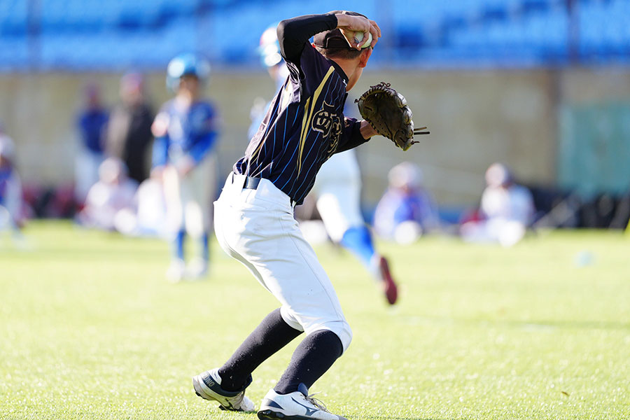 力強いボールを投げるためのリリースの意識とは（写真はイメージ）