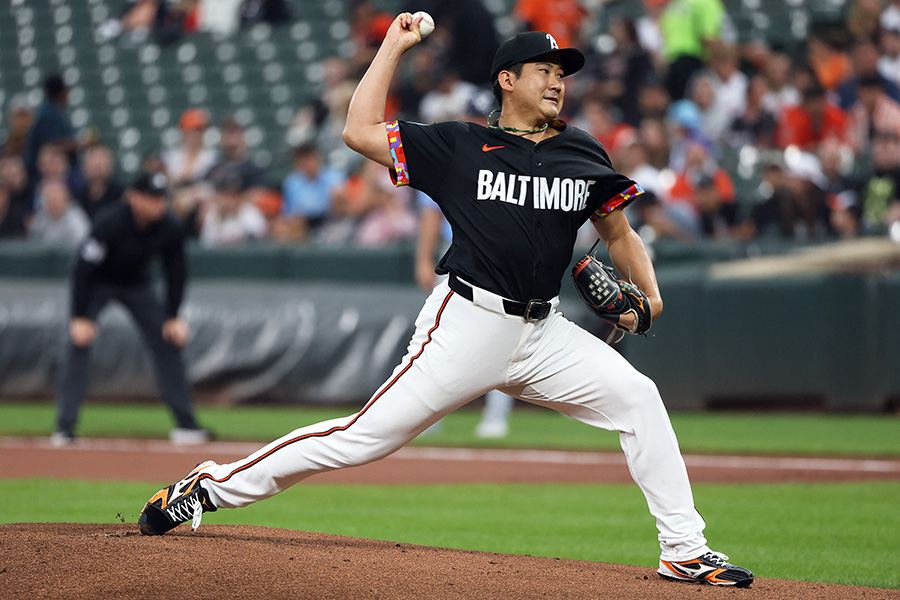 レイズ戦に先発したオリオールズ・菅野智之【写真:ロイター】