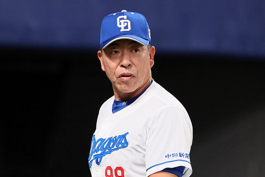 広島戦の指揮を執った中日・井上一樹監督【写真提供：産経新聞社】