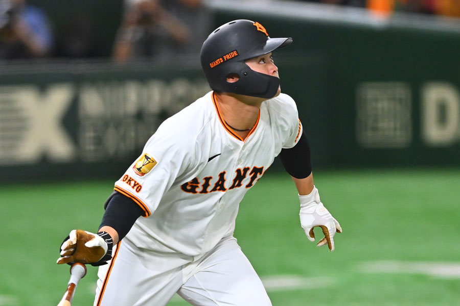 プロ初本塁打を放った巨人・中山礼都【写真：古川剛伊】