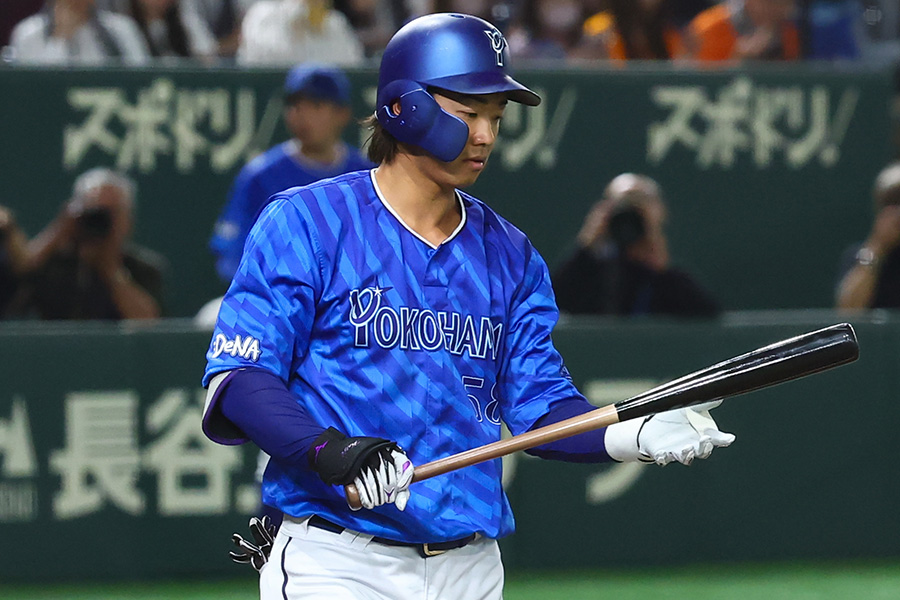 DeNA・梶原昂希【写真：加治屋友輝】