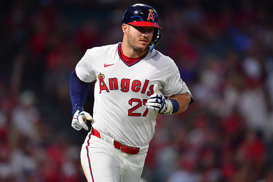 レンジャース戦に出場したエンゼルスのマイク・トラウト【写真:ロイター】