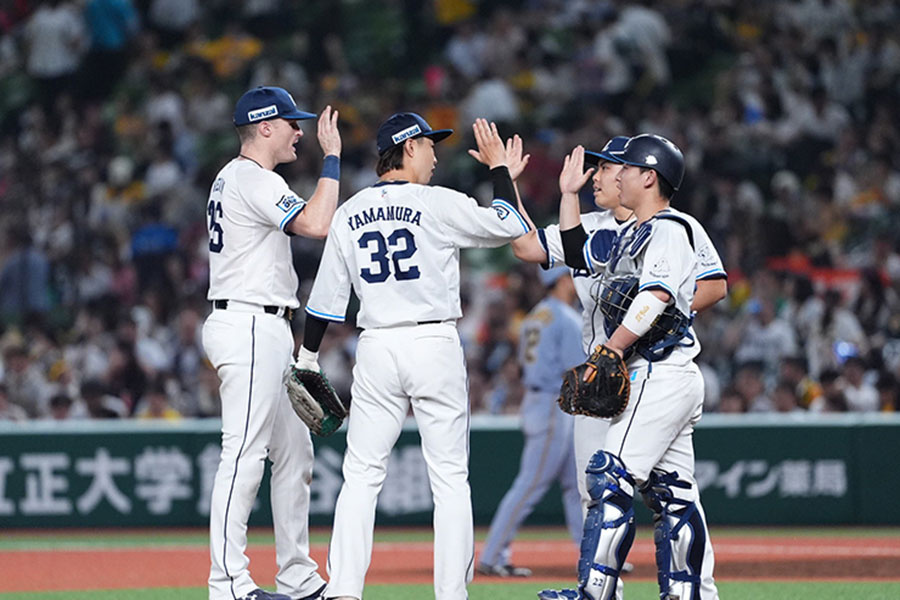 西武ナイン【写真：小林靖】