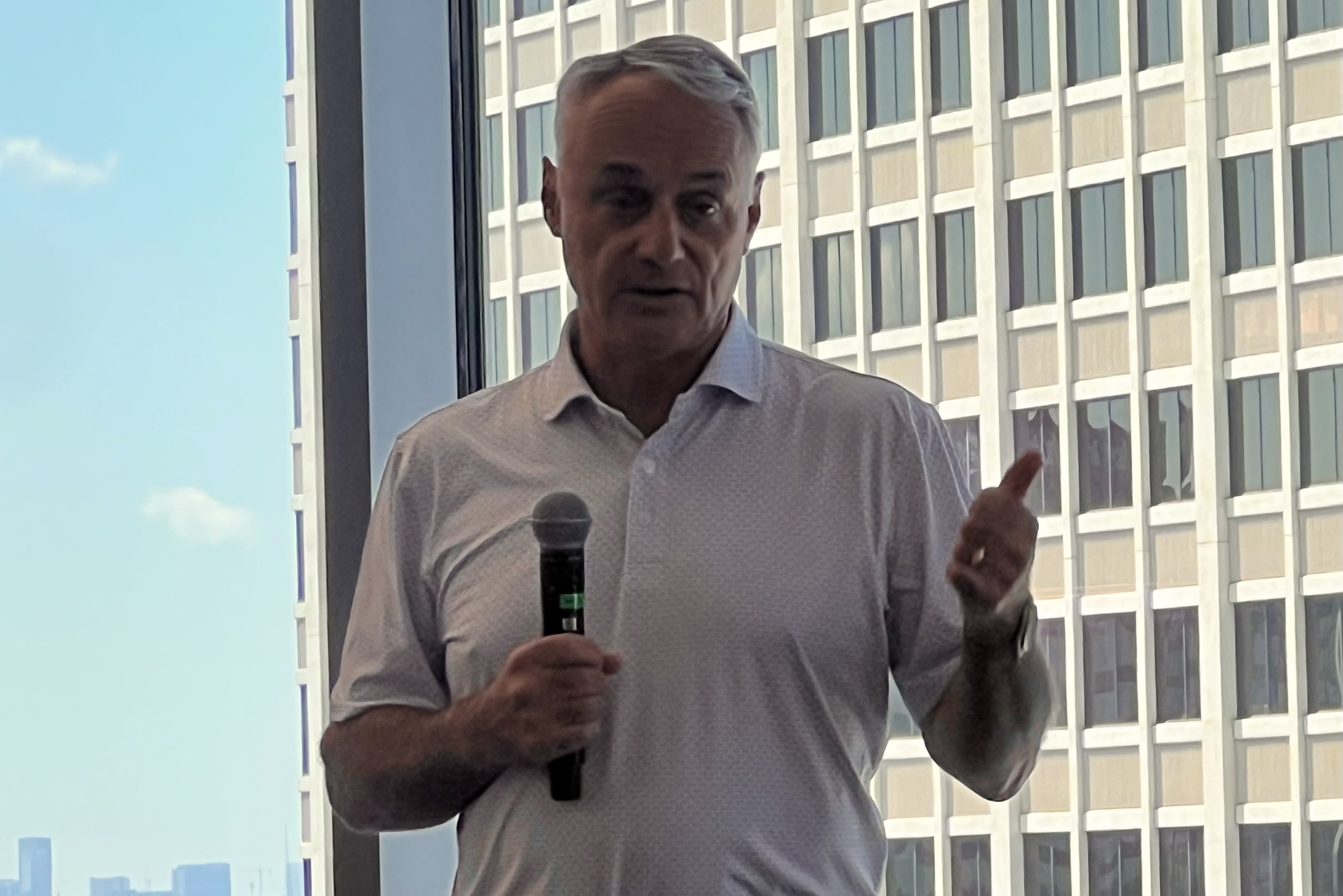 MLBコミッショナーのロブ・マンフレッド氏【写真：小谷真弥】