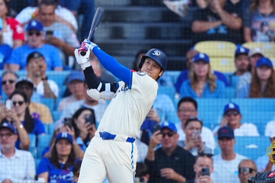 33号を放ったドジャース・大谷翔平【写真：荒川祐史】