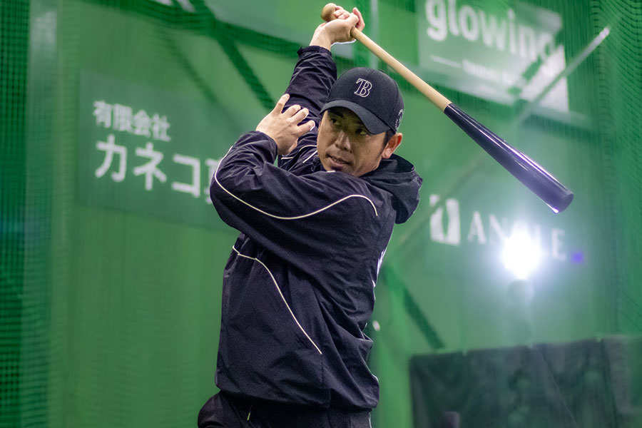 生島峰至氏が内外角を攻略できる“意識付け”を紹介する【写真:伊藤賢汰】