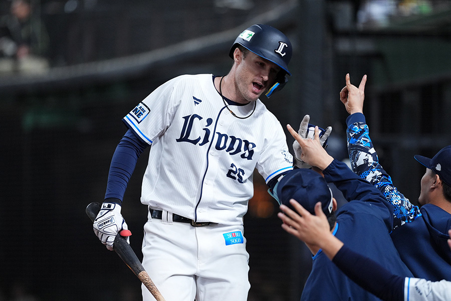 西武のタイラー・ネビン【写真:小林靖】