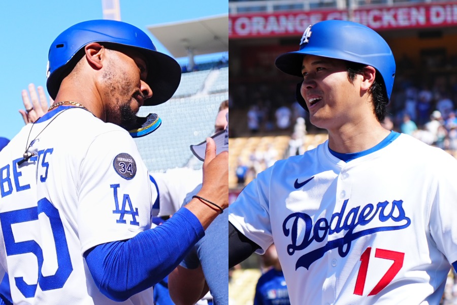 ドジャースのムーキー・ベッツ（左）と大谷翔平【写真：荒川祐史】