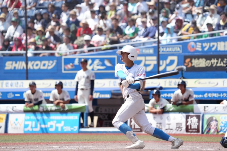 千葉大会決勝の応援がネット上で注目を集めた【写真：岡部直樹】