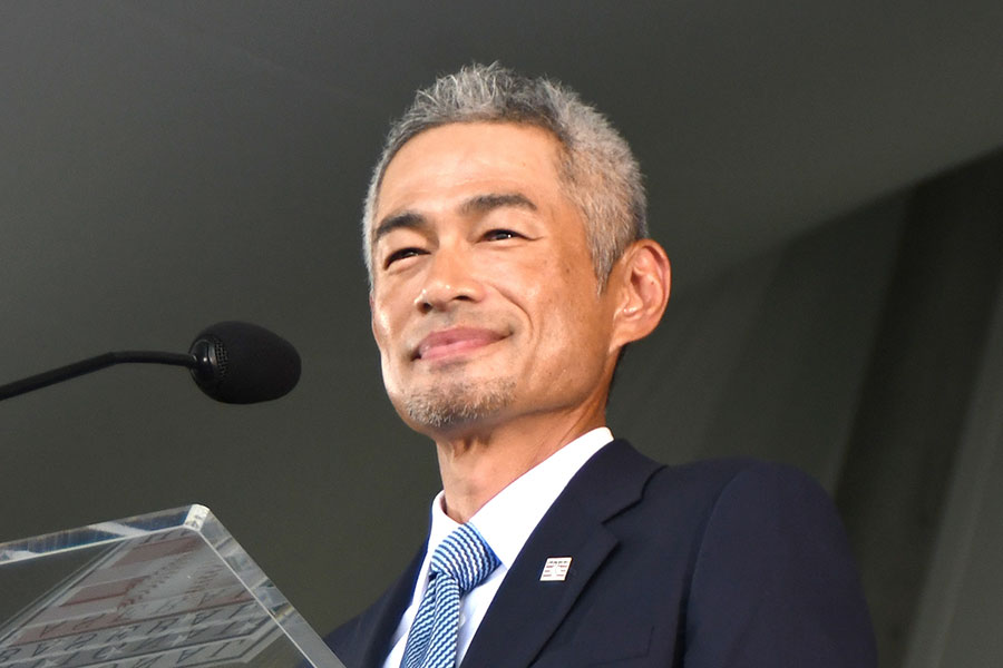 米野球殿堂入りの表彰式典でスピーチを披露したイチロー氏【写真:アフロ】