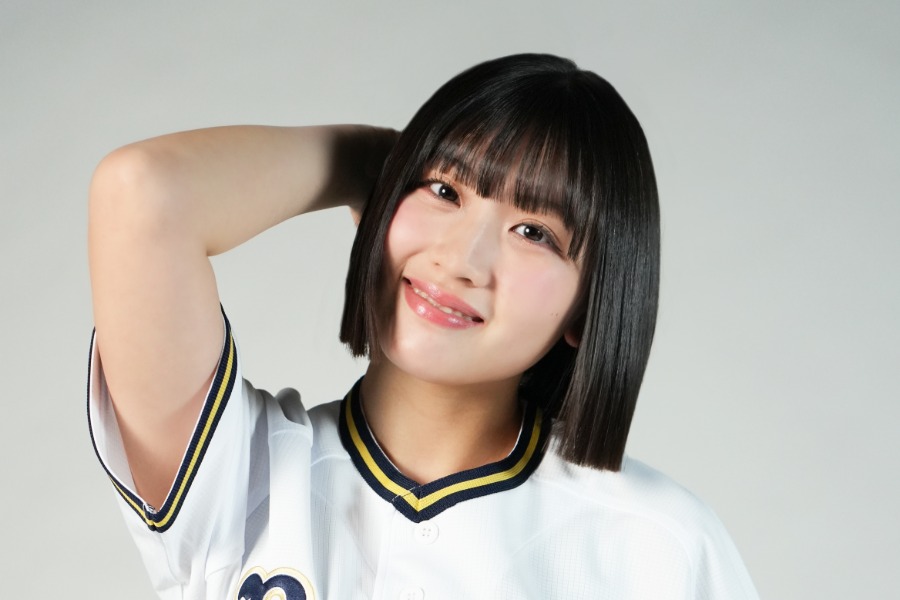 BsGravityの新メンバー・LALA【写真：球団提供】