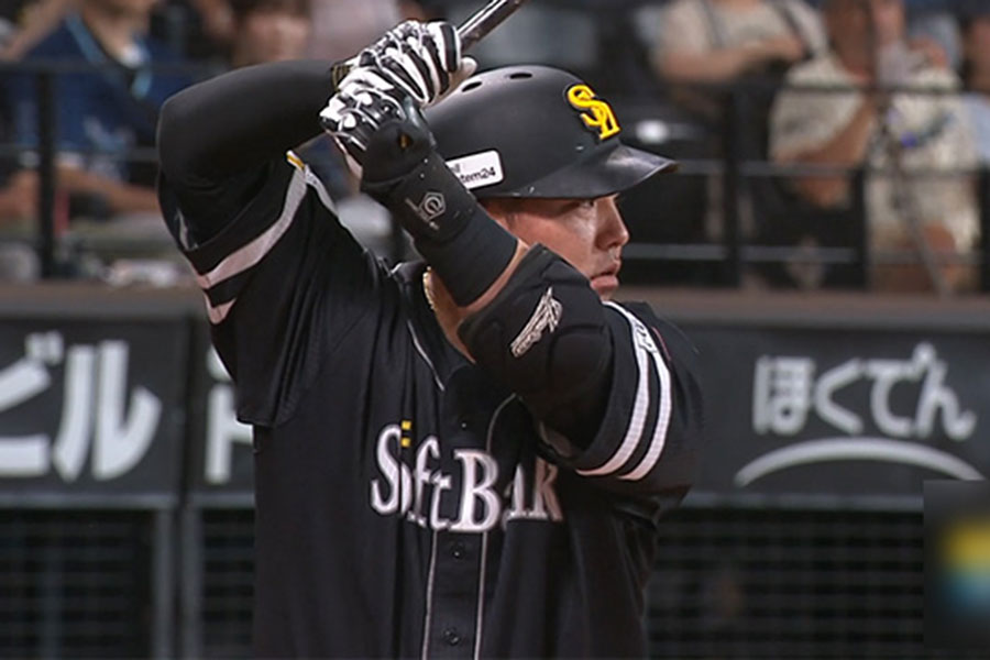 日本ハム戦に出場したソフトバンク・山川穂高【写真：パーソル パ・リーグTV】　