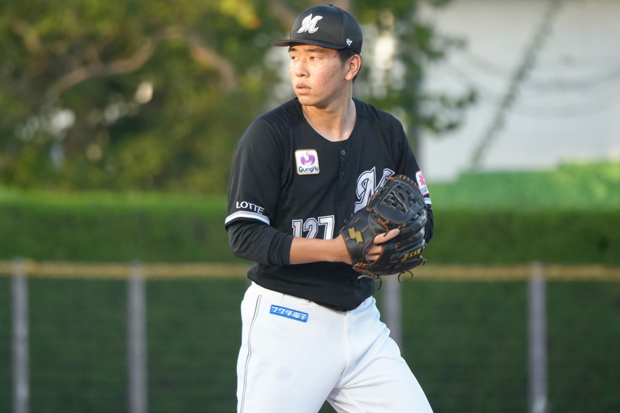 ロッテが吉川悠斗と支配下契約を発表した【写真:町田利衣】