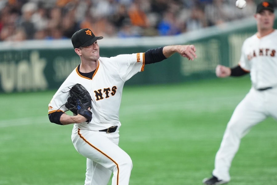 DeNA戦に先発した巨人のフォスター・グリフィン【写真：矢口亨】