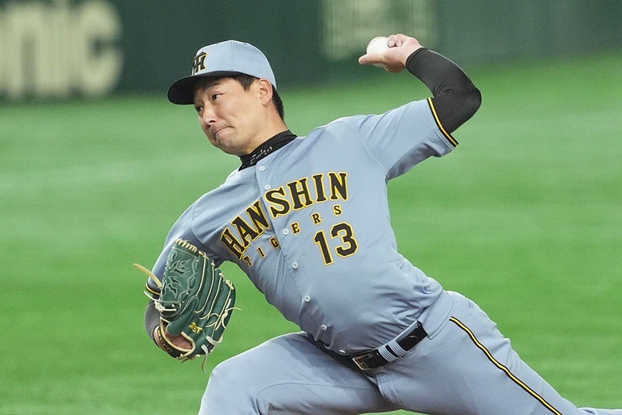 阪神・岩崎優【写真：小林靖】