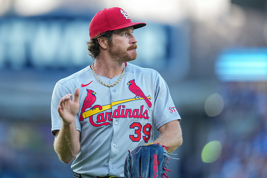 先発したカージナルスのマイルズ・マイコラス【写真：イワモトアキト】