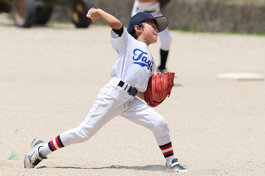 体幹と下半身の連動を高めるジャンプ練習とは（写真はイメージ）