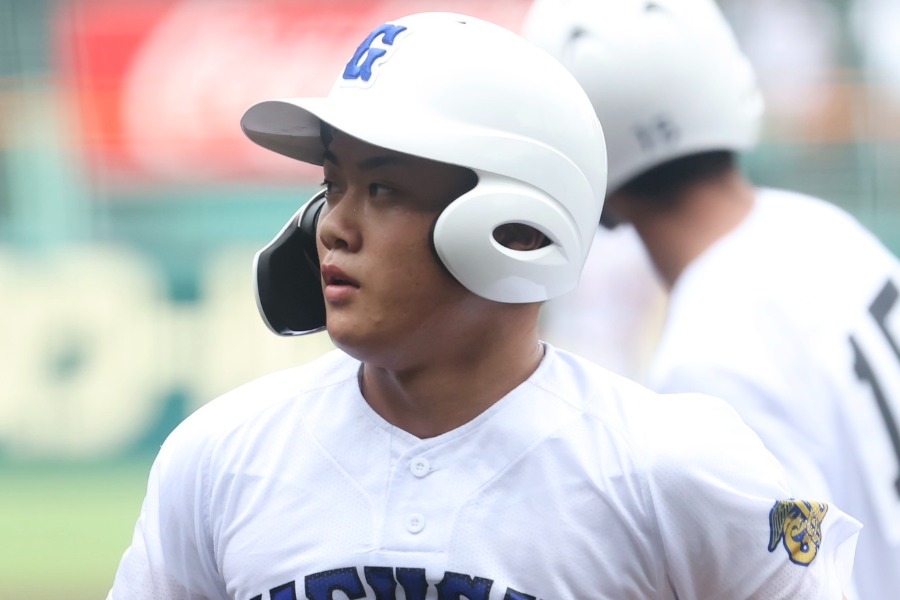 県岐阜商のユニホーム変更に注目が集まっている【写真：加治屋友輝】