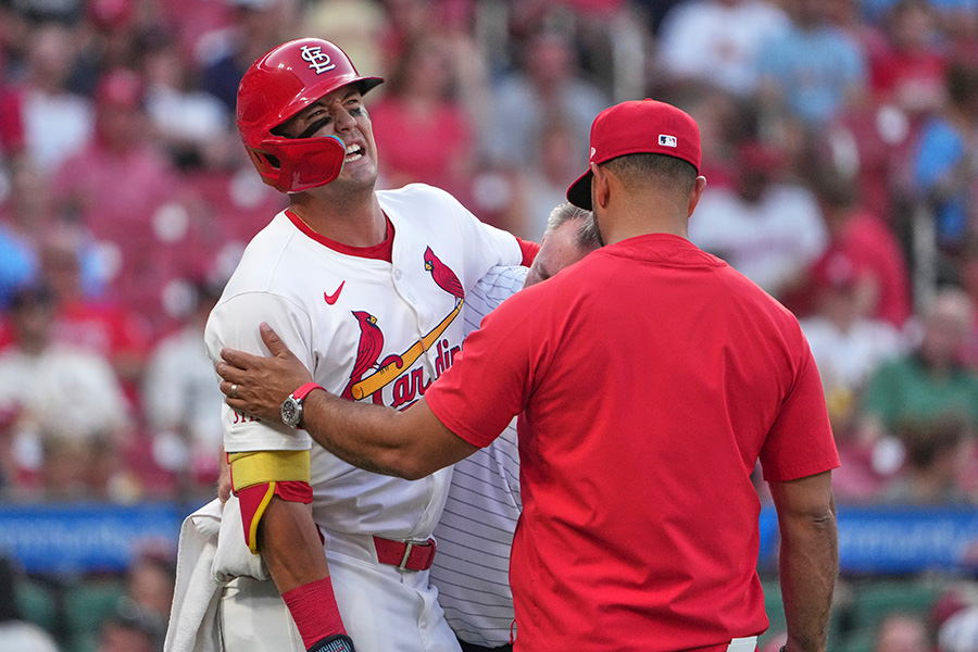 苦悶の表情を浮かべるカージナルスのラーズ・ヌートバー【写真：アフロ】