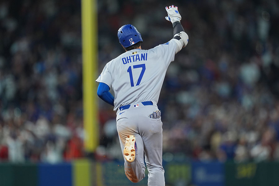 43号本塁打を放ったドジャース・大谷翔平【写真：イワモトアキト】