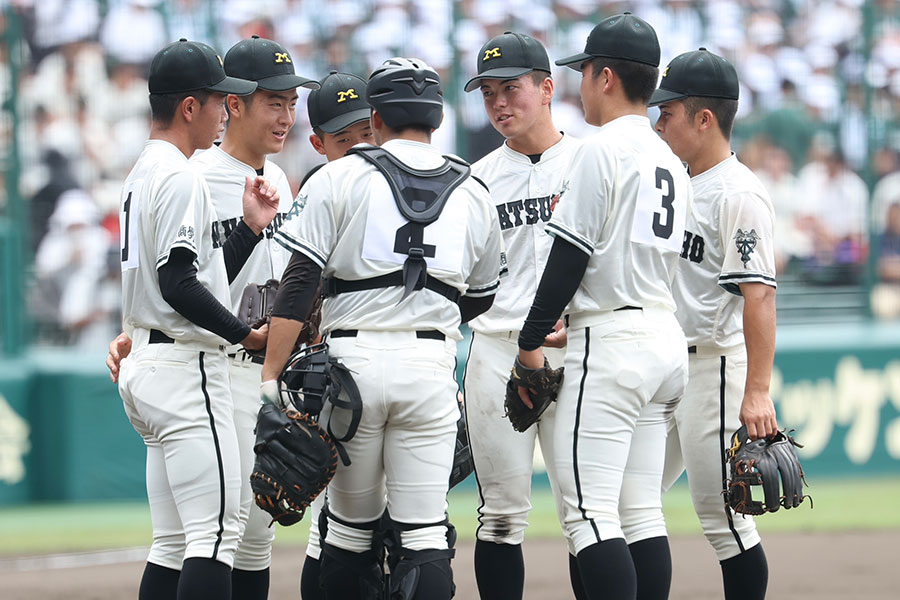 松商学園ナイン【写真：加治屋友輝】