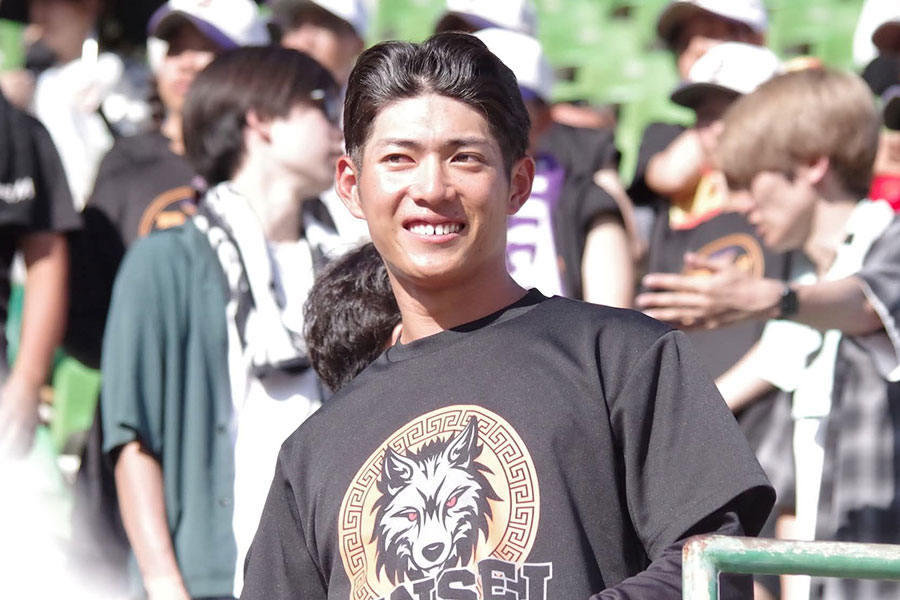 尽誠学園・橘孝祐コーチ【写真：喜岡桜】