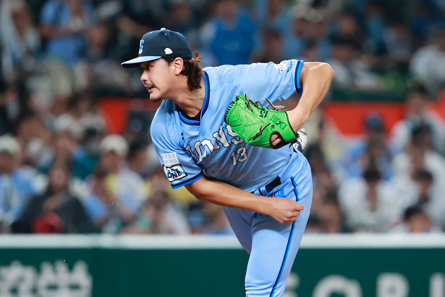 ソフトバンク戦に登板した西武・高橋光成【写真：小池義弘】