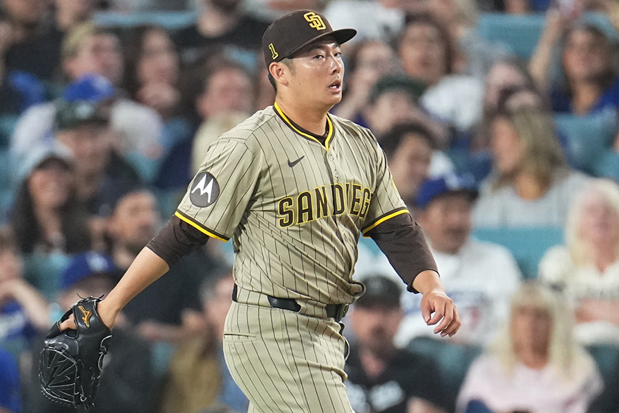 ドジャース戦に登板したパドレス・松井裕樹【写真：イワモトアキト】