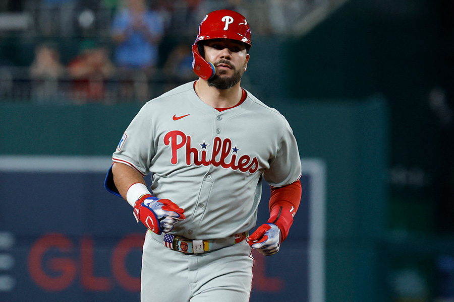 43号を放ったフィリーズのカイル・シュワーバー【写真：ロイター】