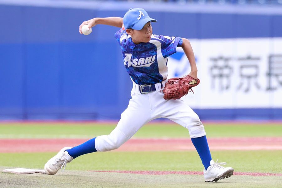 準決勝で先発した旭スポーツ少年団・吉田結晴【写真：小池義弘】