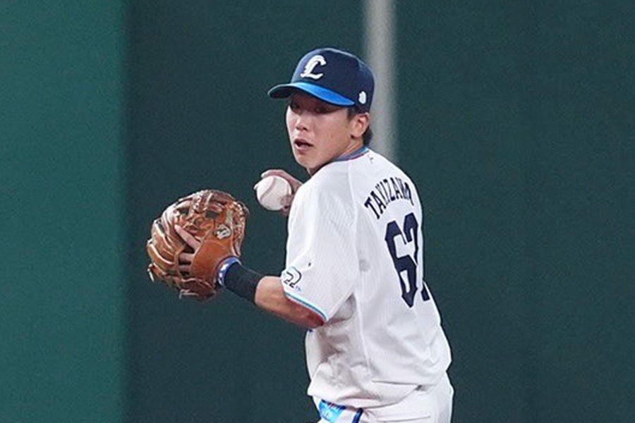 西武・滝澤夏央【写真：小林靖】
