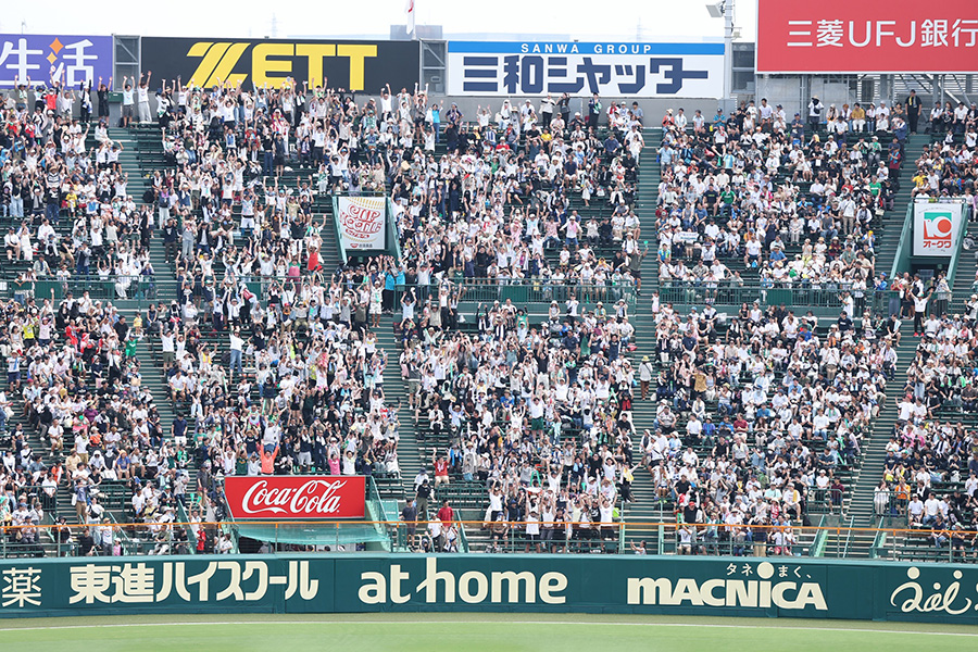 沖縄尚学の優勝で幕を閉じた甲子園【写真：加治屋友輝】