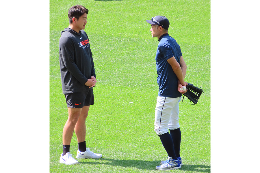 考える野球の唱導者イチロー氏と菅野智之【写真：木崎英夫】