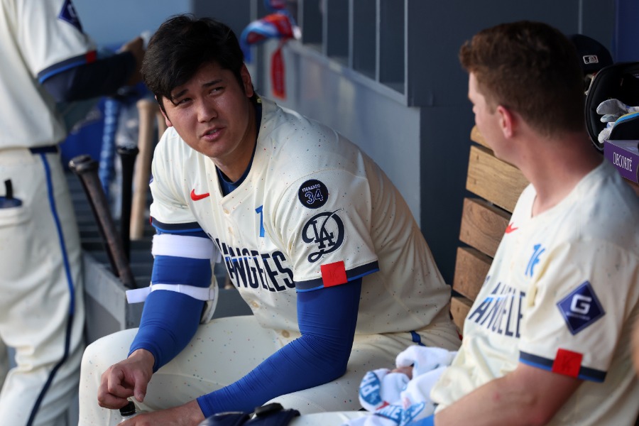ドジャース・大谷翔平（左）とウィル・スミス【写真：アフロ】