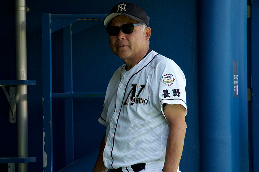 中野リトルシニア・高橋昭二監督【写真：磯田健太郎】